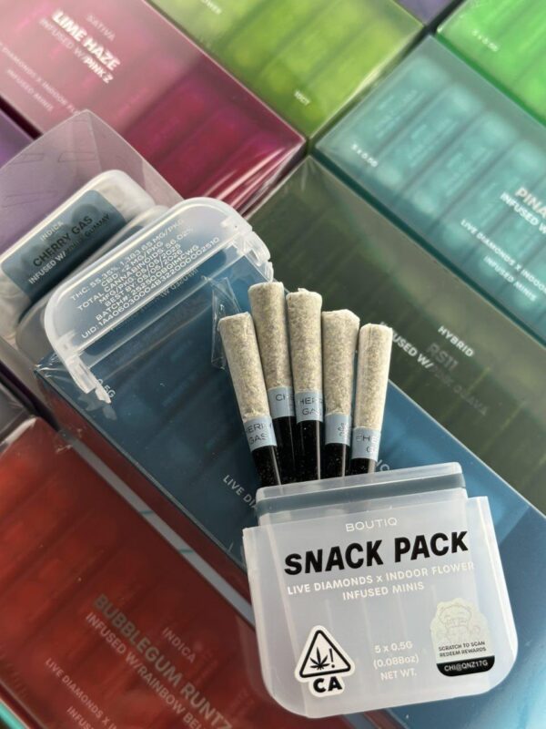 BOUTIQ SNACK PACK Preroll. Order now and discover the perfect blend of quality, flavor, and convenience. Enjoy the journey, and let BOUTIQ be your guide to a world of cannabis enjoyment!