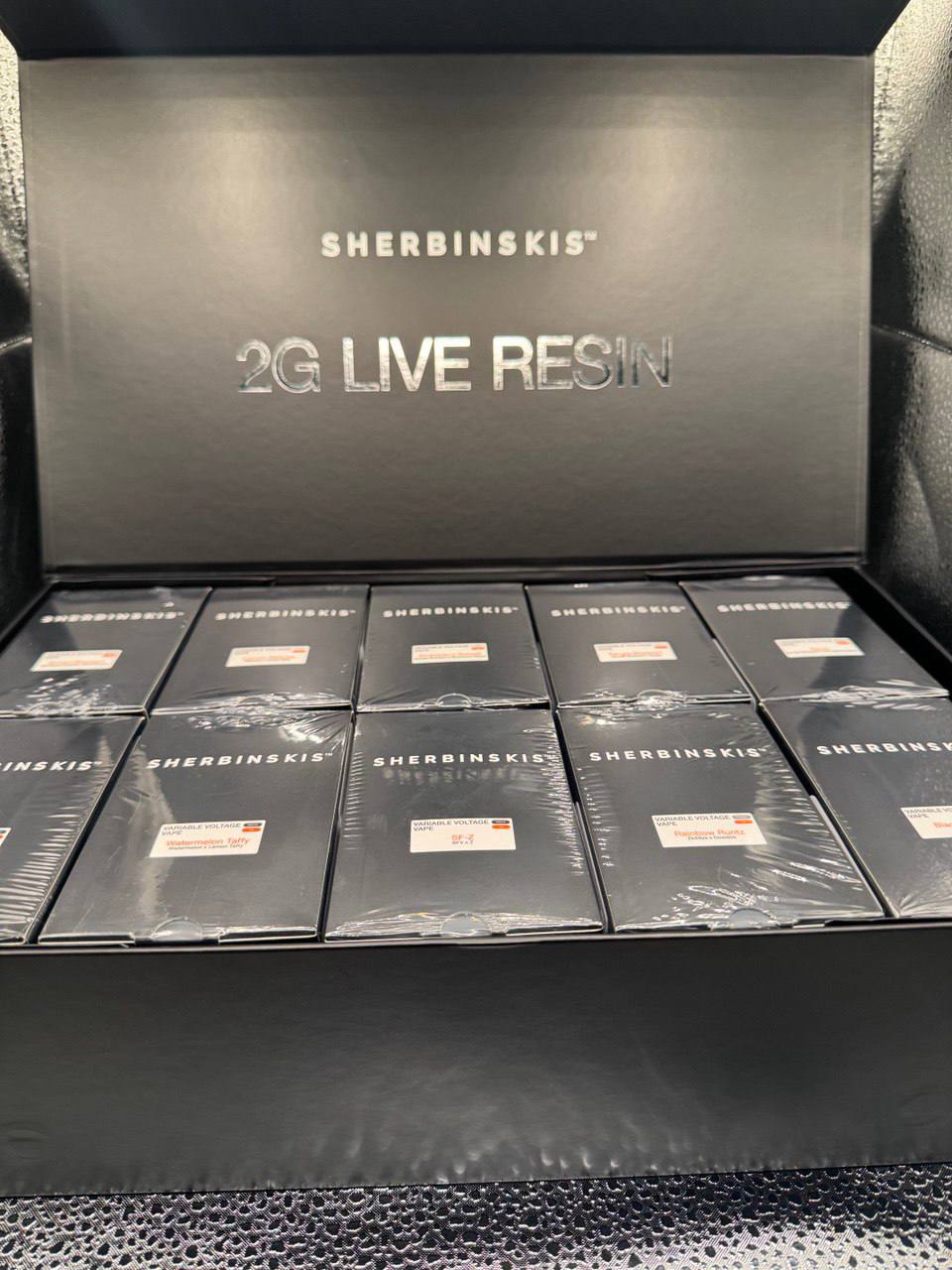 SHERBINSKIS 2G LIVE RESIN DISPOSABLE The SHERBINSKIS 2G Live Resin Disposable delivers a full-spectrum, flavor-rich journey with double the capacity.