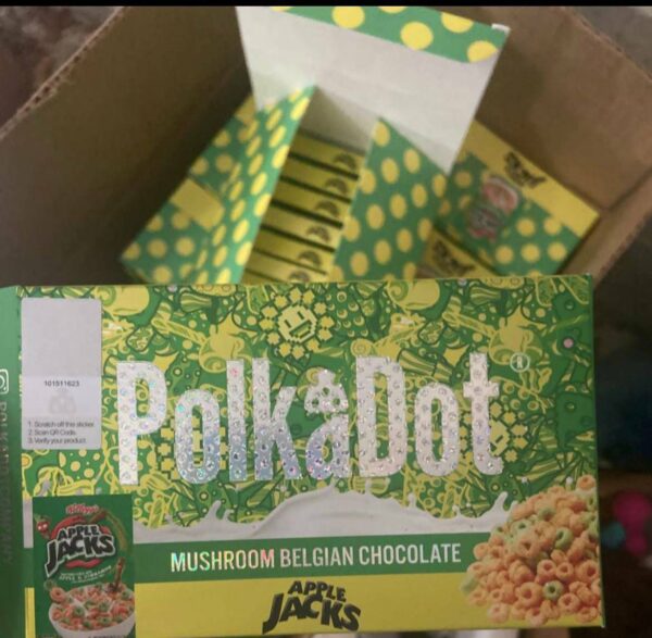 Indulge in the Polkadot Mushroom Belgian Chocolate Bar, a perfect combination of luxurious Belgian chocolate and the natural benefits of carefully infused mushrooms.
