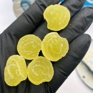 Indulge in the luxurious effects of London Pound Cake Gummies, a potent indica-dominant hybrid.