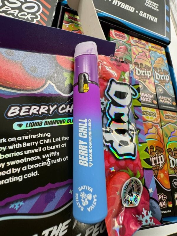 Experience the ultimate in vaping luxury with the DRIP 2G DISPOSABLE.