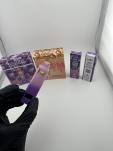 Soar into a superior vaping experience with the Puffin 2G Disposable Vape Device