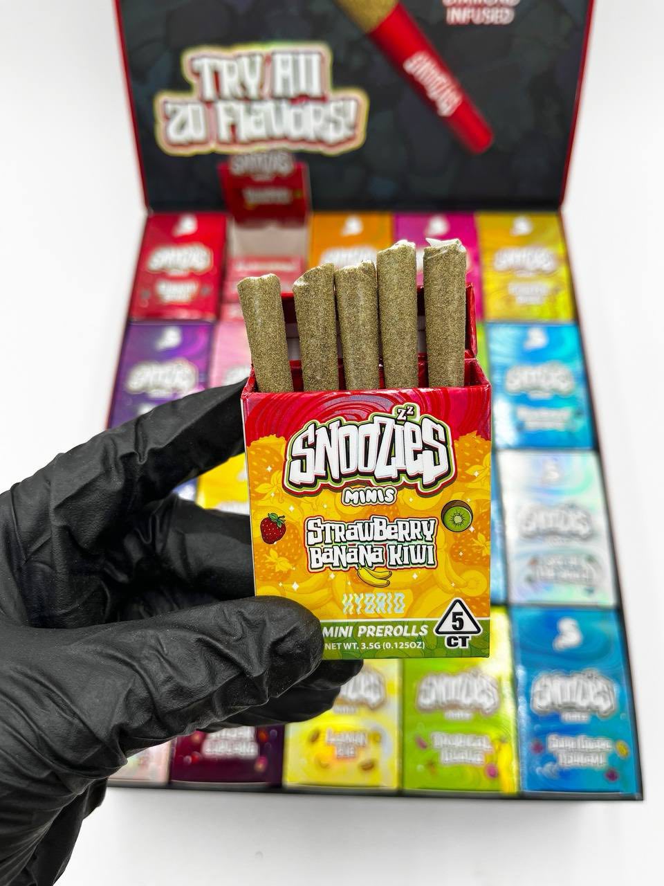 SNOOZIES MINIS Snoozies Minis Preroll – premium quality small prerolls made with top-shelf flower. Smooth, convenient, and perfect for quick sessions or micro-dosing.